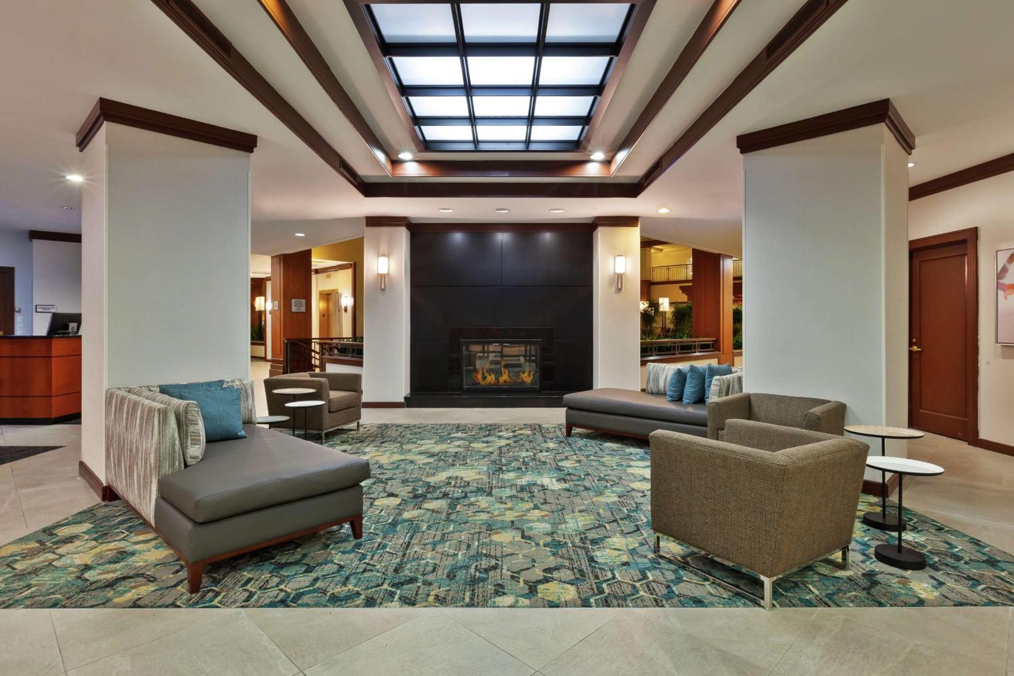 Embassy Suites By Hilton Auburn Hills Εξωτερικό φωτογραφία